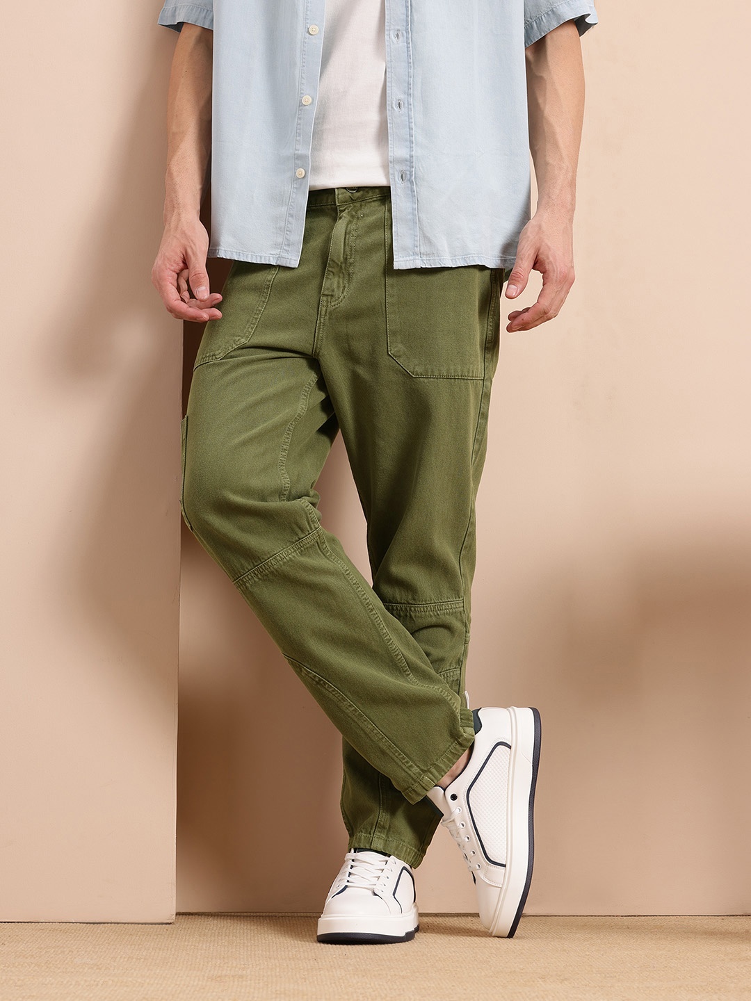

Mast & Harbour Men Relaxed Fit Carpenter Jeans, Green
