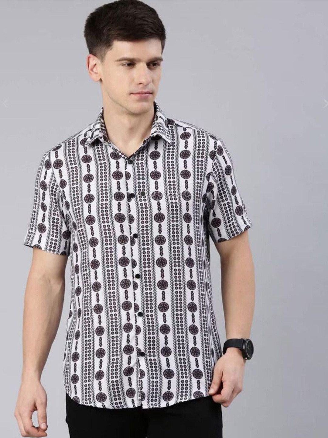 

Metronaut Men Standard Regular Fit Spread Collar Floral Printed Elastane Casual Shirt, White