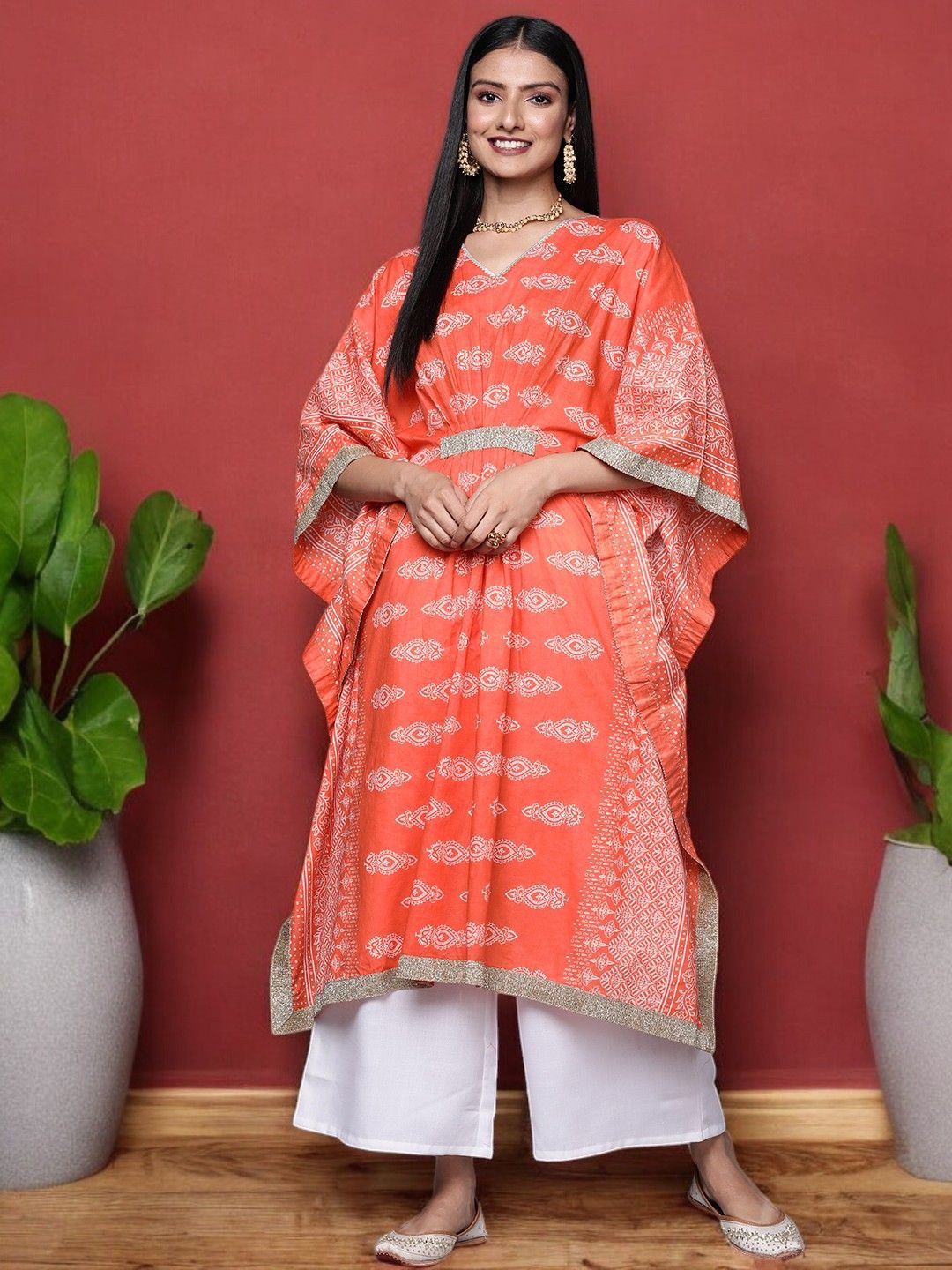 

Ahalyaa Floral Printed V-Neck Pure Cotton Kaftan With Palazzos, Rust