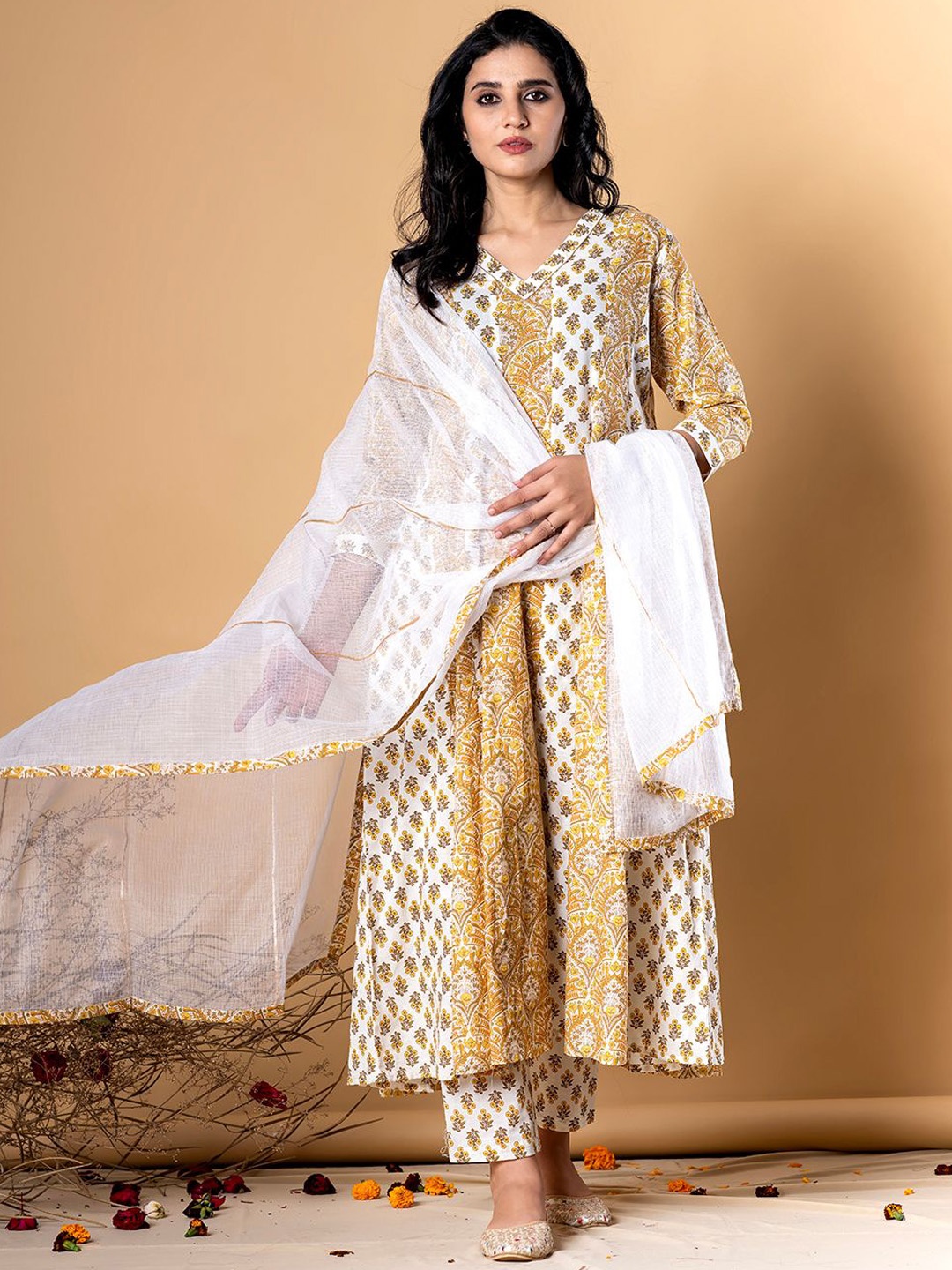 

Readiprint Floral Printed Pure Cotton Anarkali Kurta with Trousers & Dupatta, Yellow
