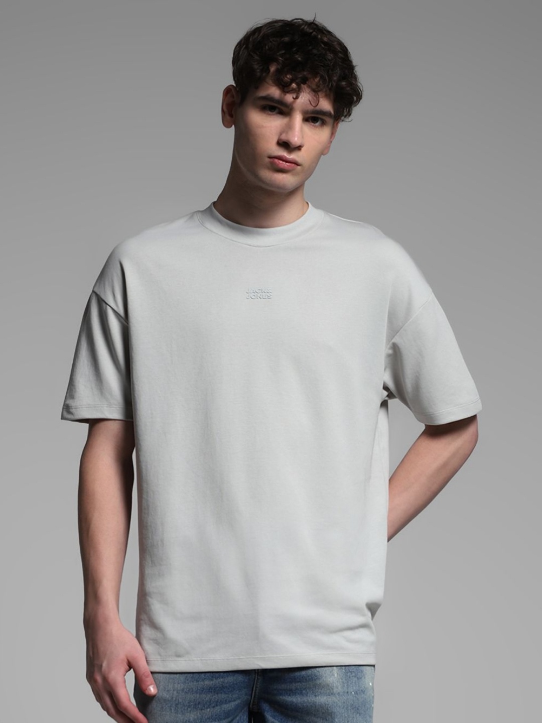 

Jack & Jones Men Solid Round Neck Cotton Oversized T-shirt, Grey