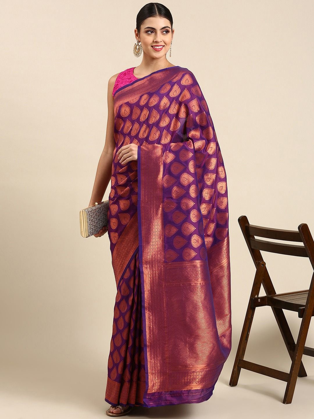 

DIVASTRI Woven Design Zari Silk Blend Banarasi Saree, Purple