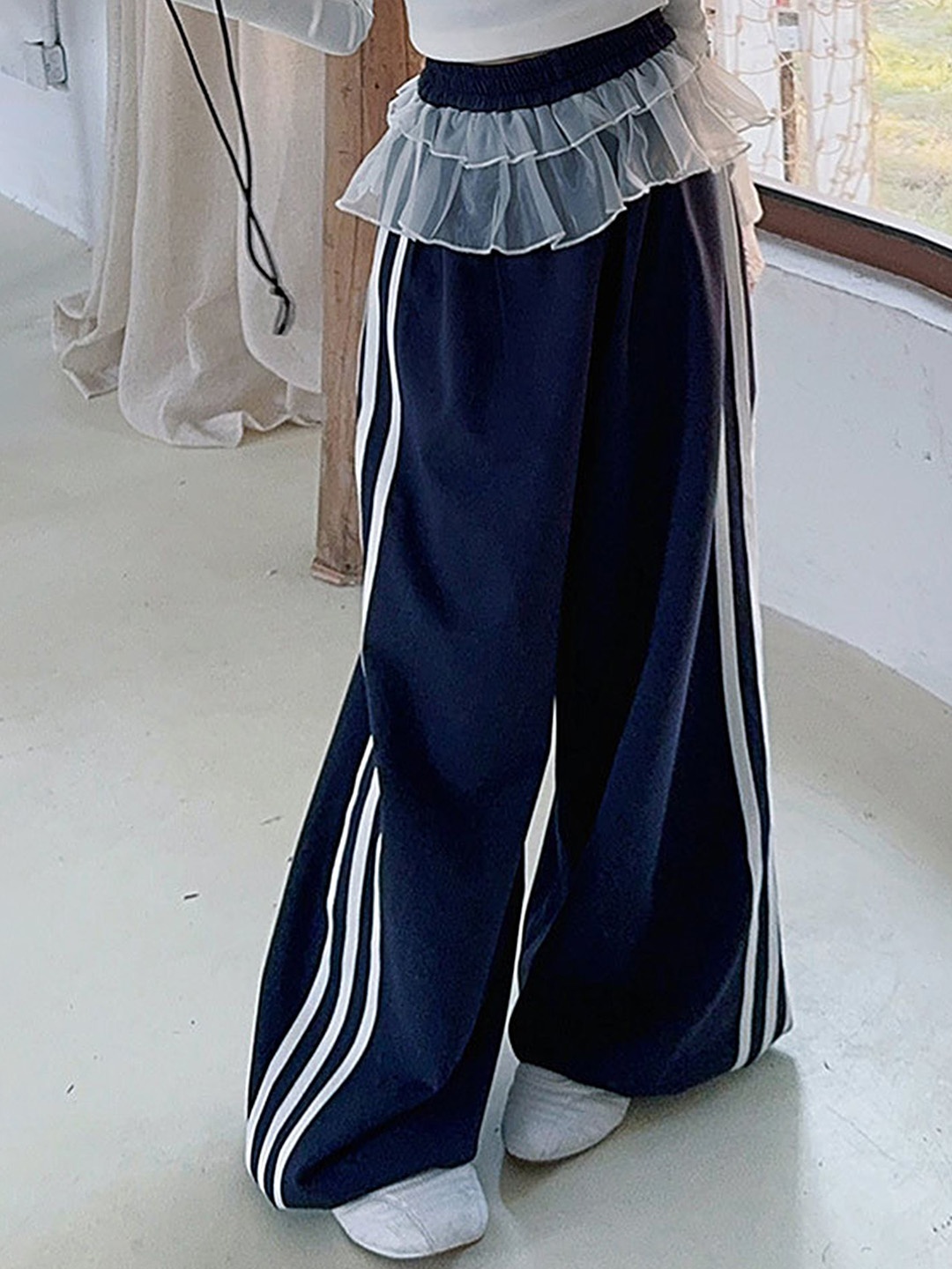 

LULU & SKY Girls Lace-trimmed Ultra Wide Leg Trousers, Navy blue