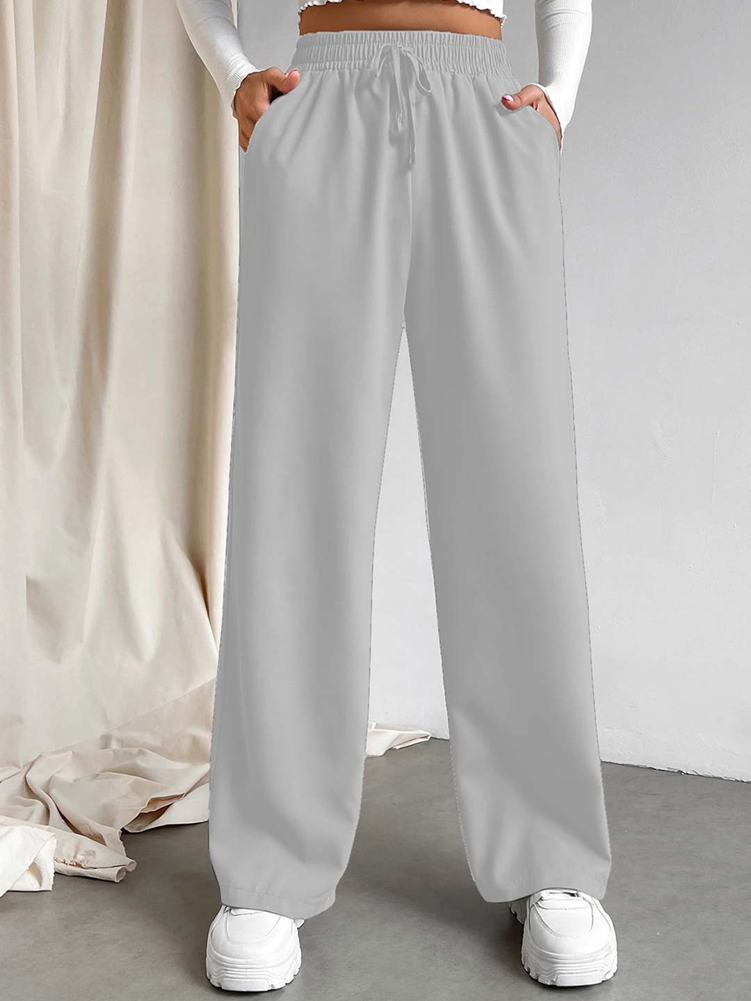 

CORSICA Women Loose Fit High-Rise Trousers, Grey