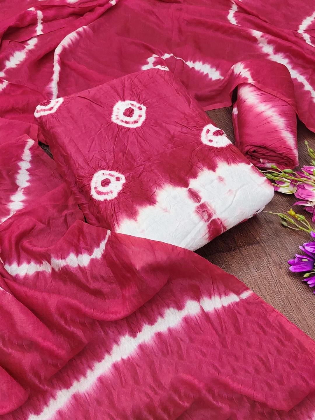 

HMP Fashion Bnadhani Printed Unstitched Dress Material, Pink