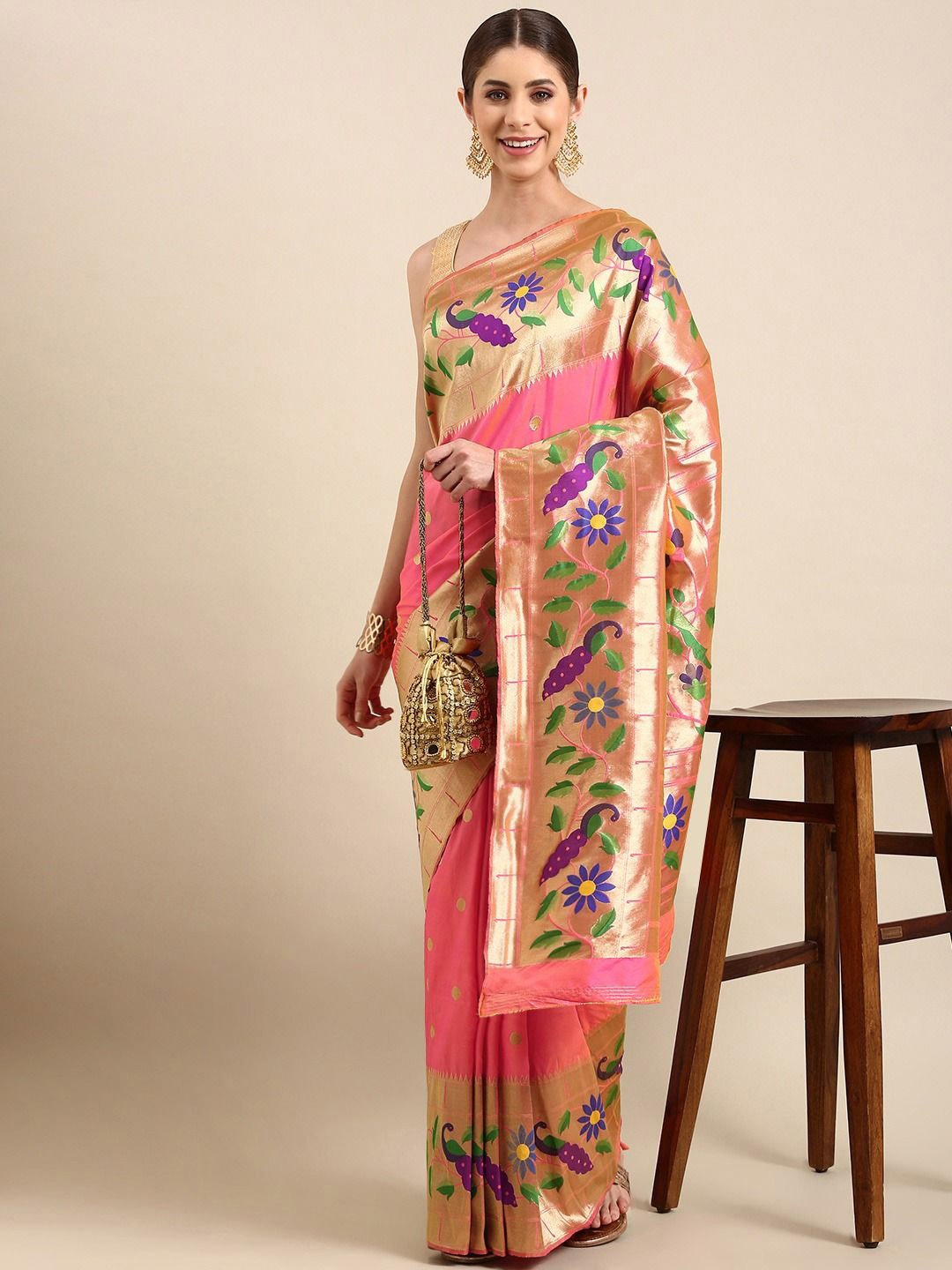 

DIVASTRI Woven Design Zari Silk Blend Paithani Saree, Pink