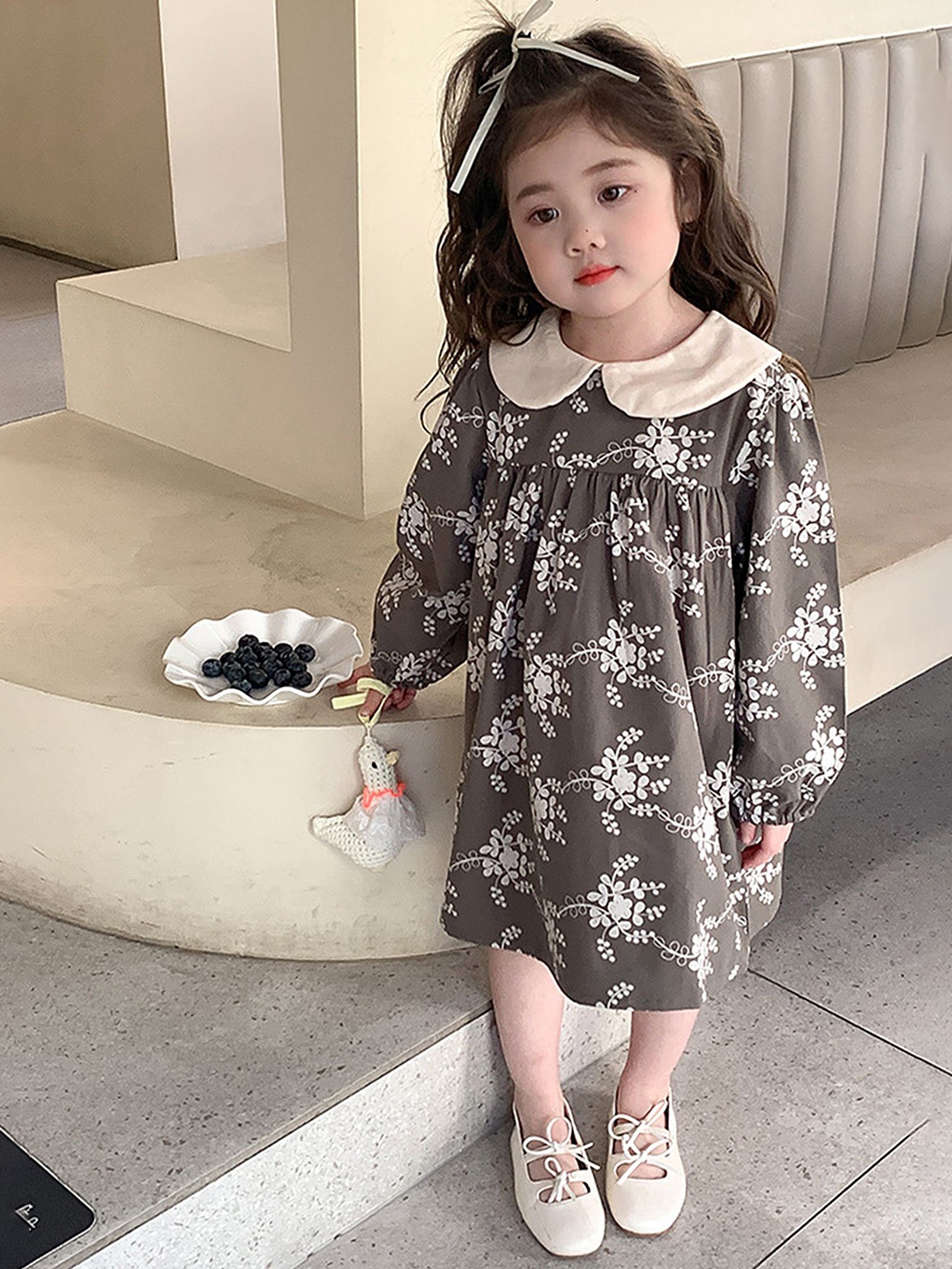 

LULU & SKY Girls Peter Pan Collar Empire Dress, Grey