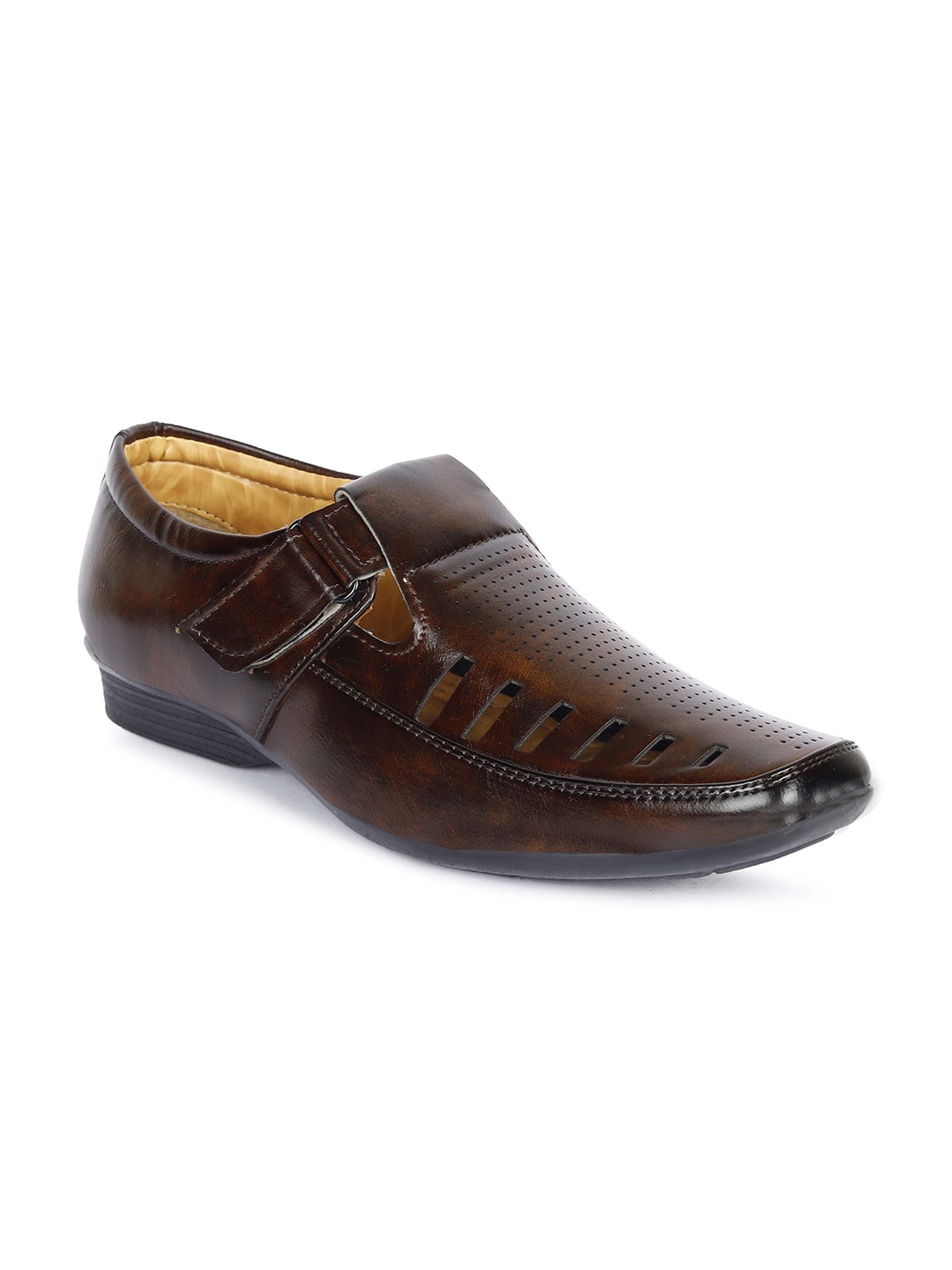 

ROYAL CRUZZ Men Shoe-Style Sandals, Brown