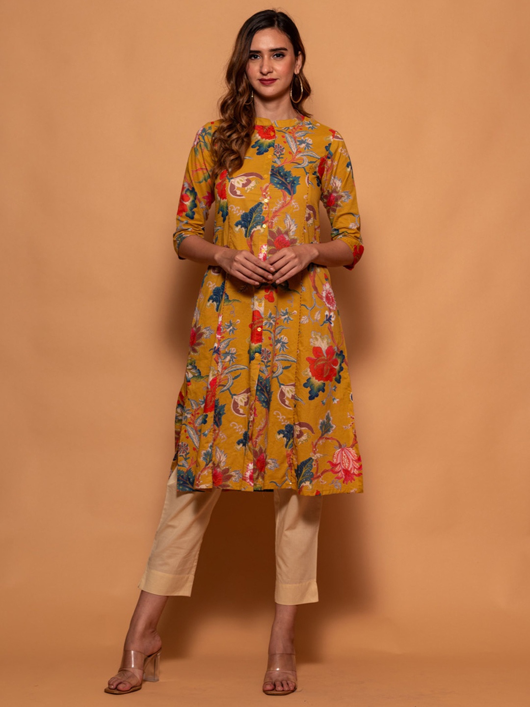 

GATIM Floral Printed Cotton Kurta, Mustard