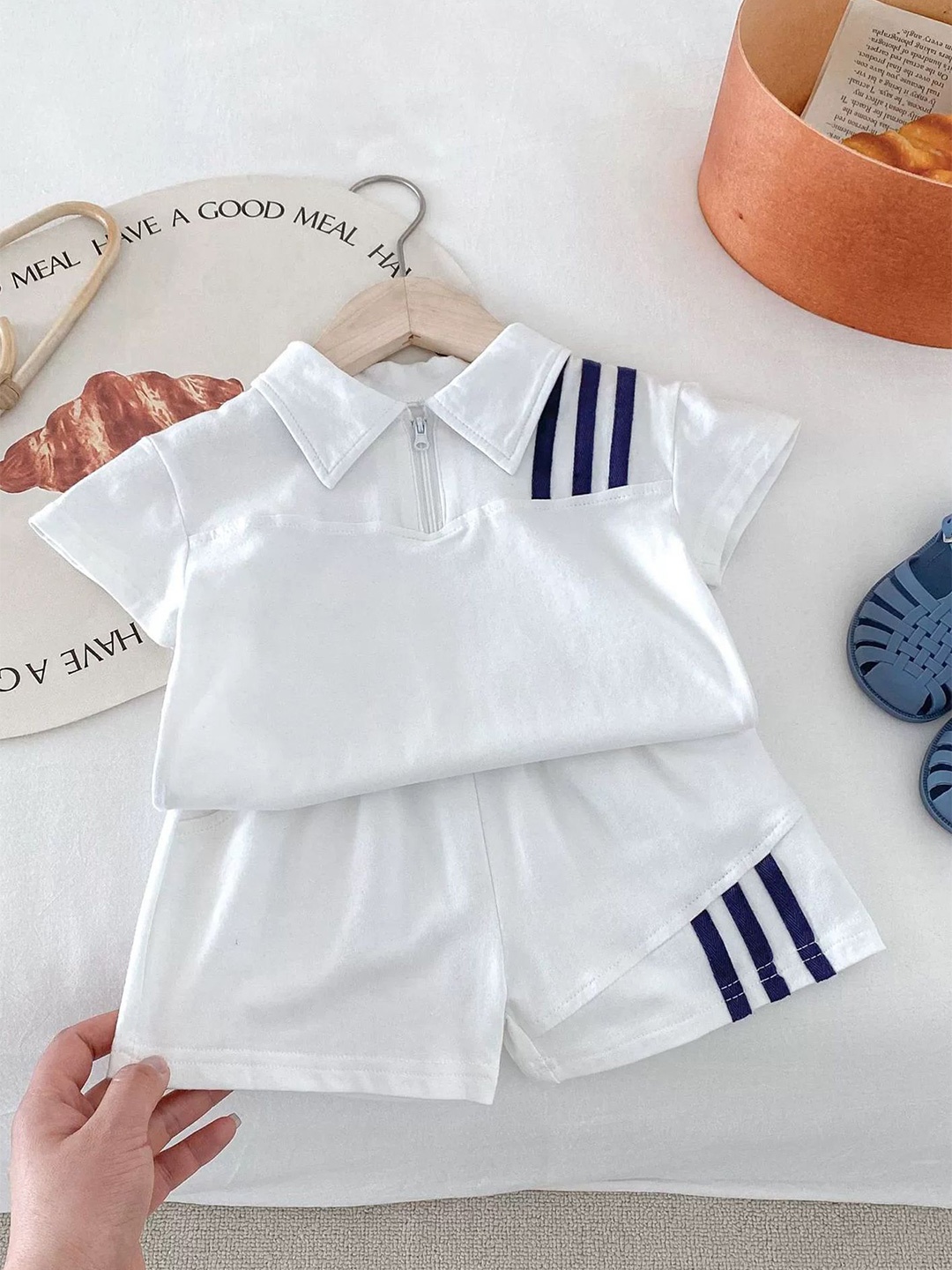 

LULU & SKY Kids Polo Collar Cotton T-Shirt With Shorts, White