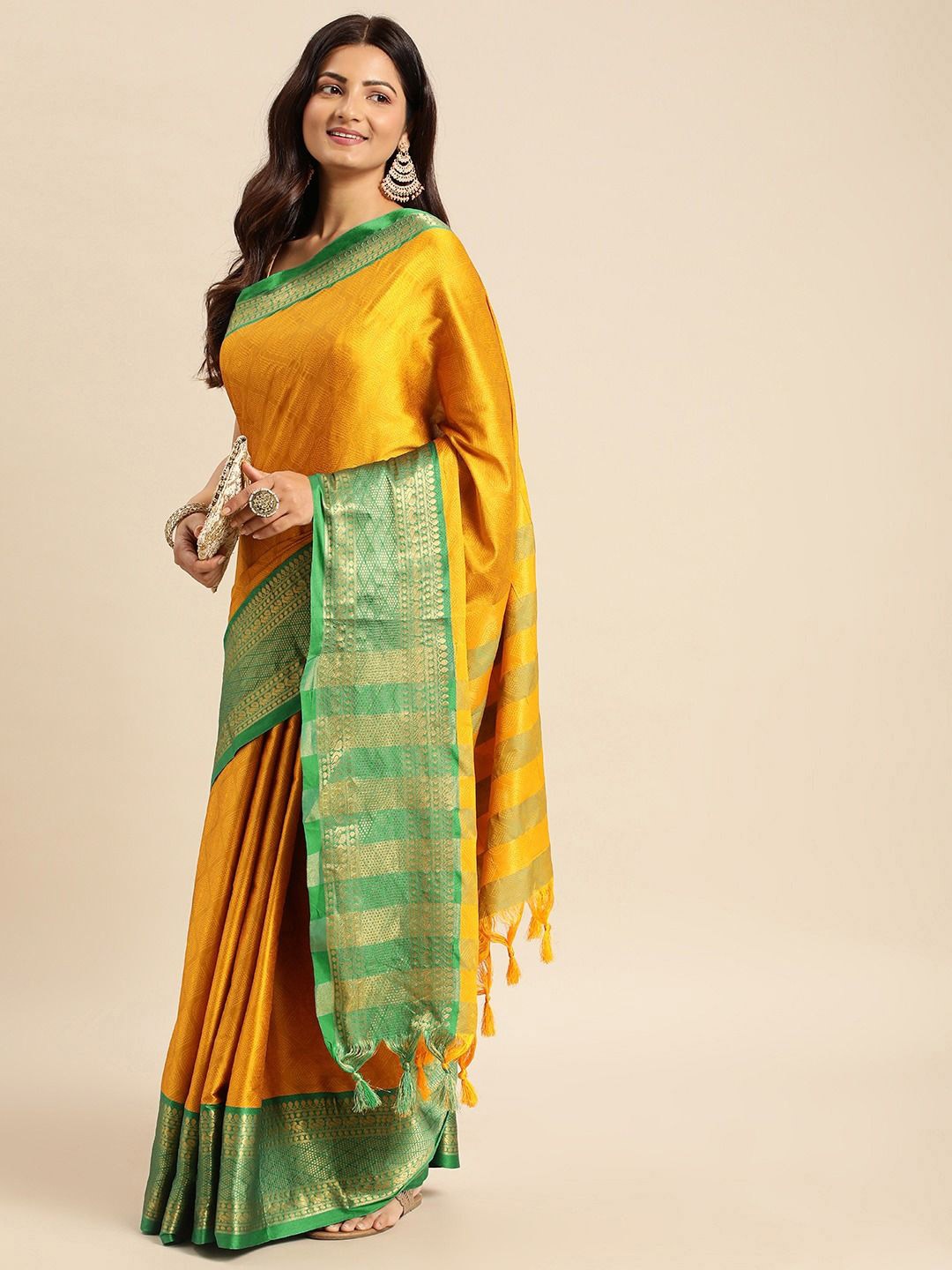 

DIVASTRI Woven Design Zari Banarasi Saree, Yellow