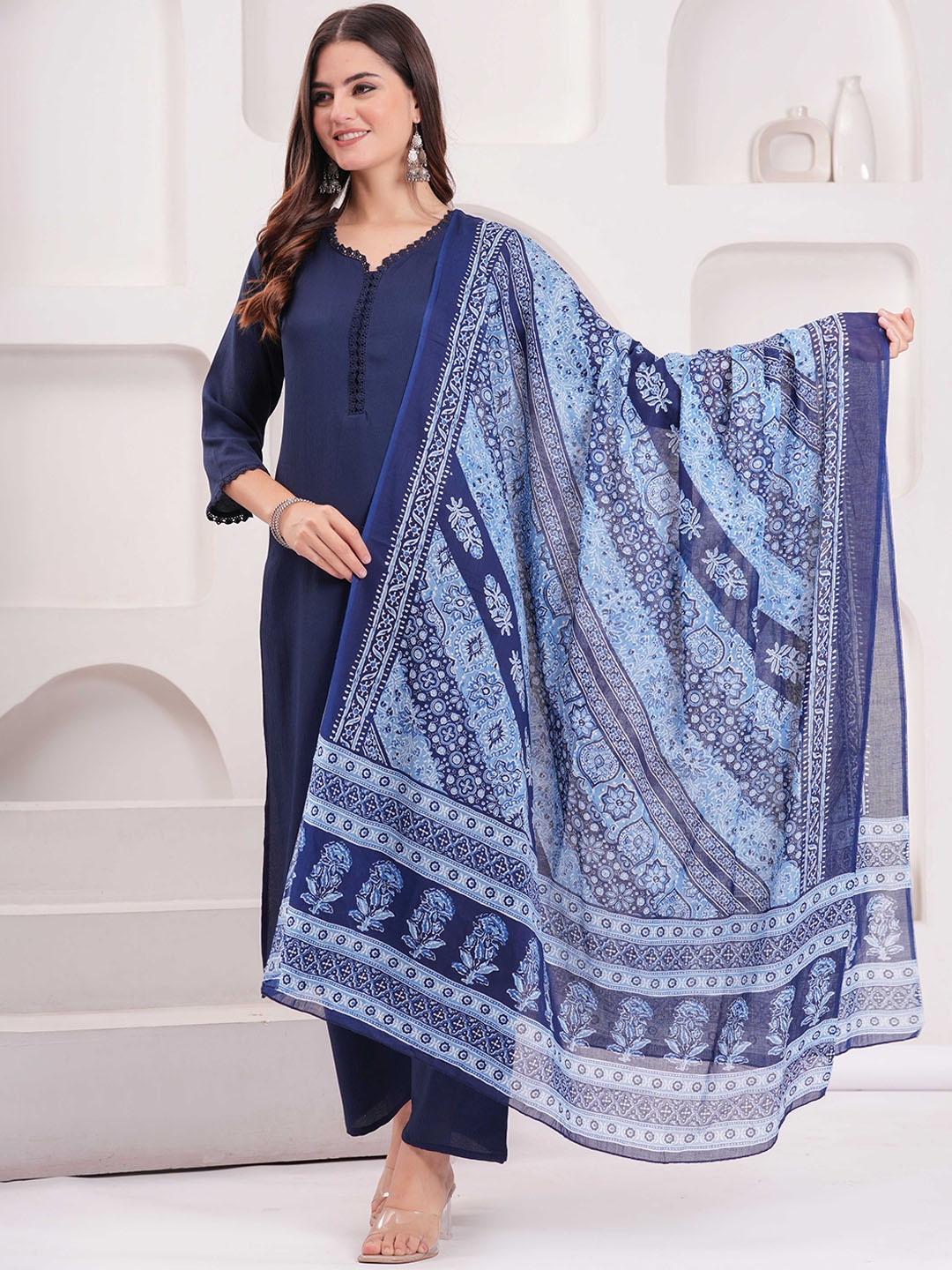 

Nayo Sweetheart Neck Straight Kurta With Trousers & Dupatta, Navy blue