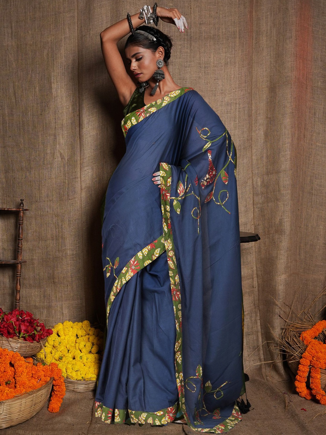 

Unnati Silks Floral Pure Cotton Handloom Saree, Navy blue