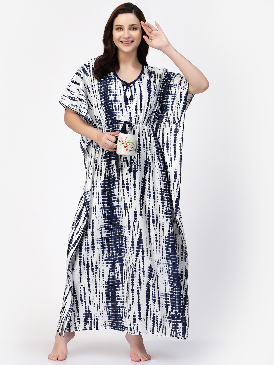 

CHUI MUI Printed Maxi Nightdress, Navy blue