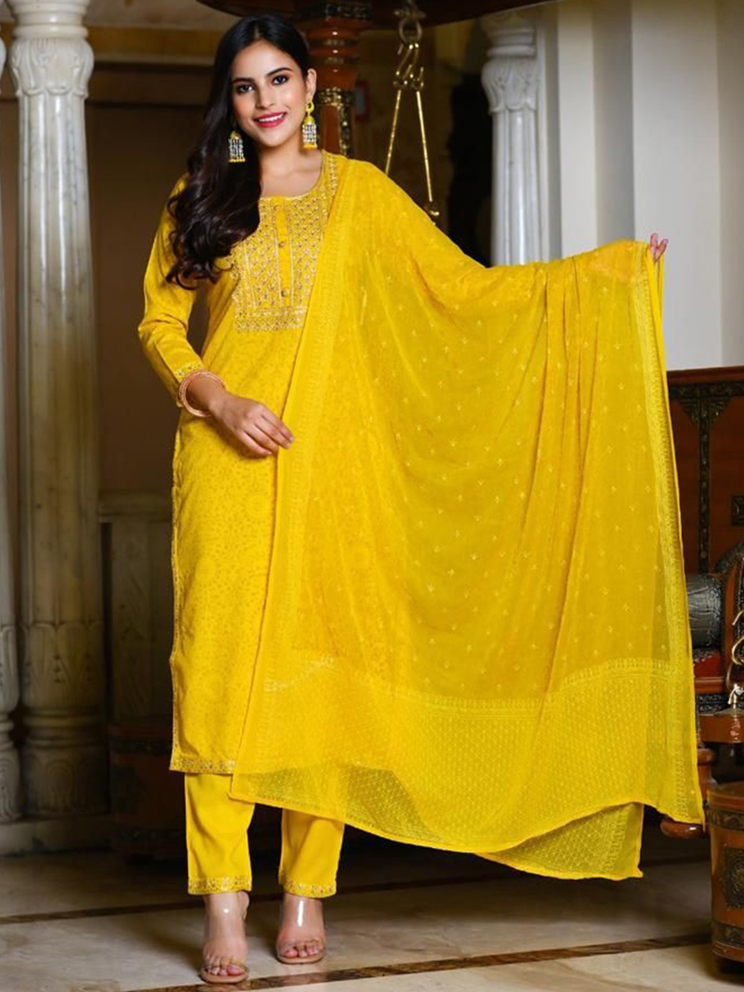 

Gauric creation Women Floral Printed Embroidered A-Line Kurta With Trousers And Dupatta, Yellow