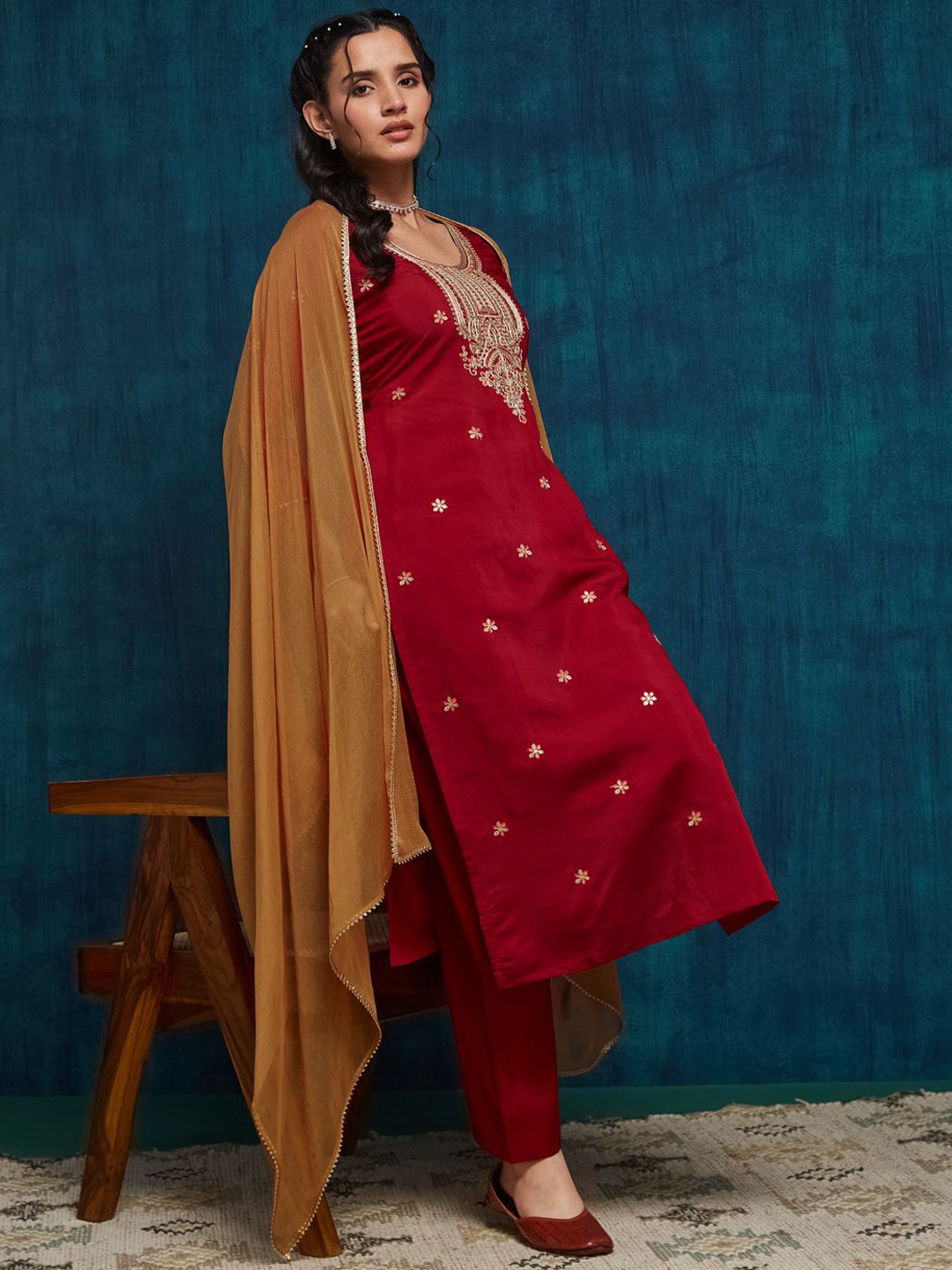 

SANSKAR Floral Embroidered Round Neck Straight Kurta With Trouser & Dupatta, Red