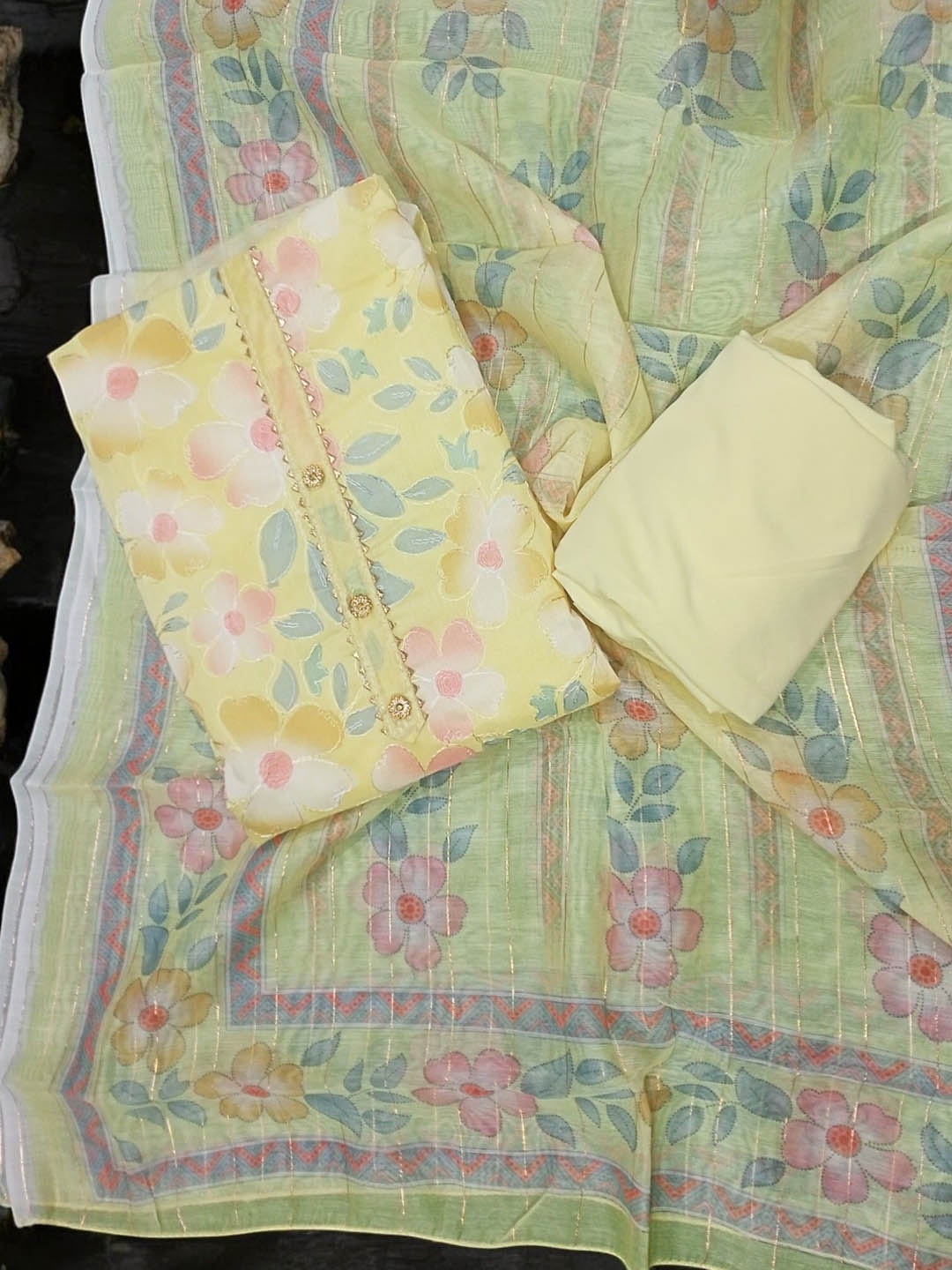 

REET MAHAL Floral Printed Art Silk Unstitched Dress Material, Yellow