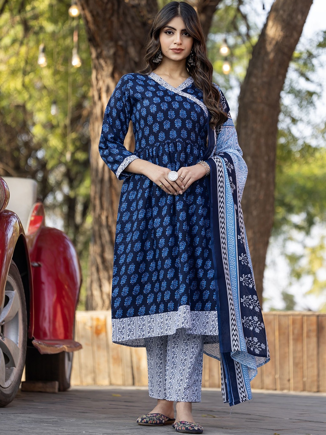 

HERE&NOW Floral Printed V-Neck Angrakha Anarkali Kurta With Trouser And Dupatta, Blue