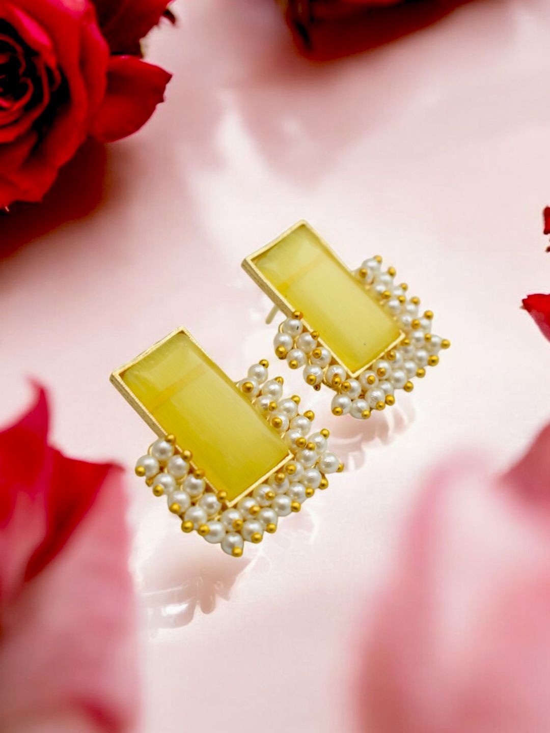 

TISHUL JEWELS Gold-Plated Artificial Stones And Beaded Studded Classic Drop Earrings, Yellow
