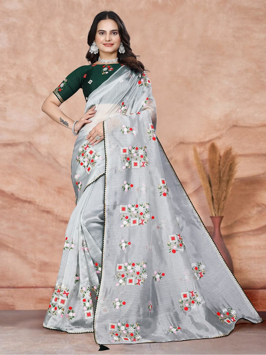 

DHRUTI CREATION Floral Embroidered Organza Heavy Work Saree, Grey