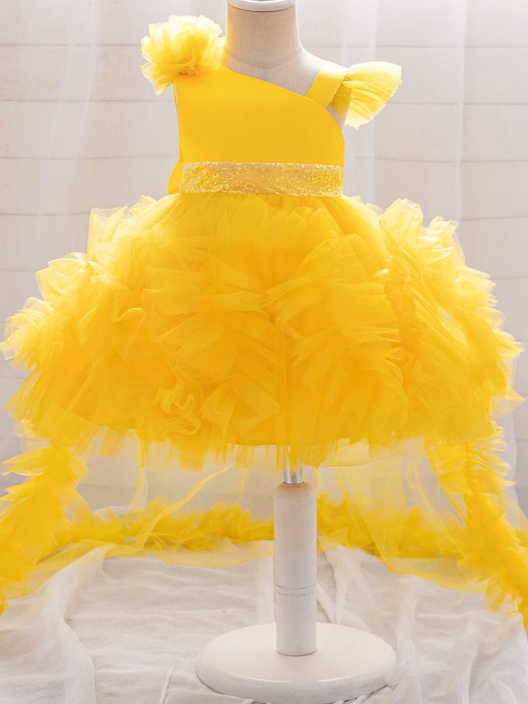

LULU & SKY Girls Fit & Flare Sleeveless High-Low Dress, Yellow
