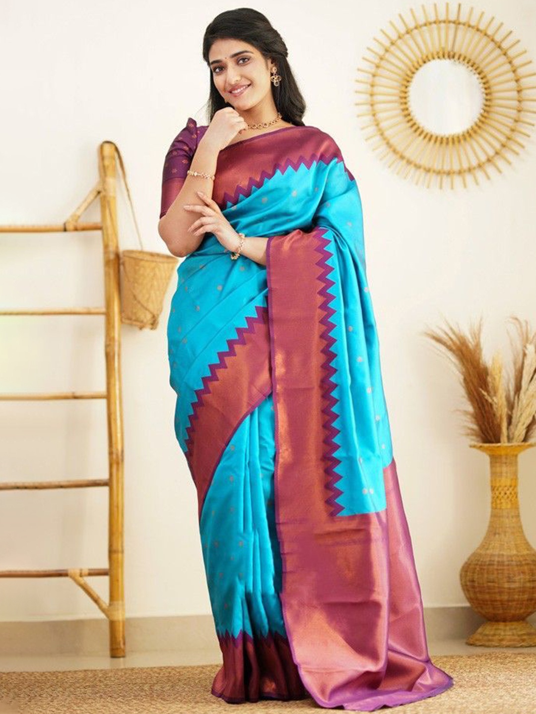 

APNISHA Woven Design Zari Pure Silk Banarasi Saree, Turquoise blue