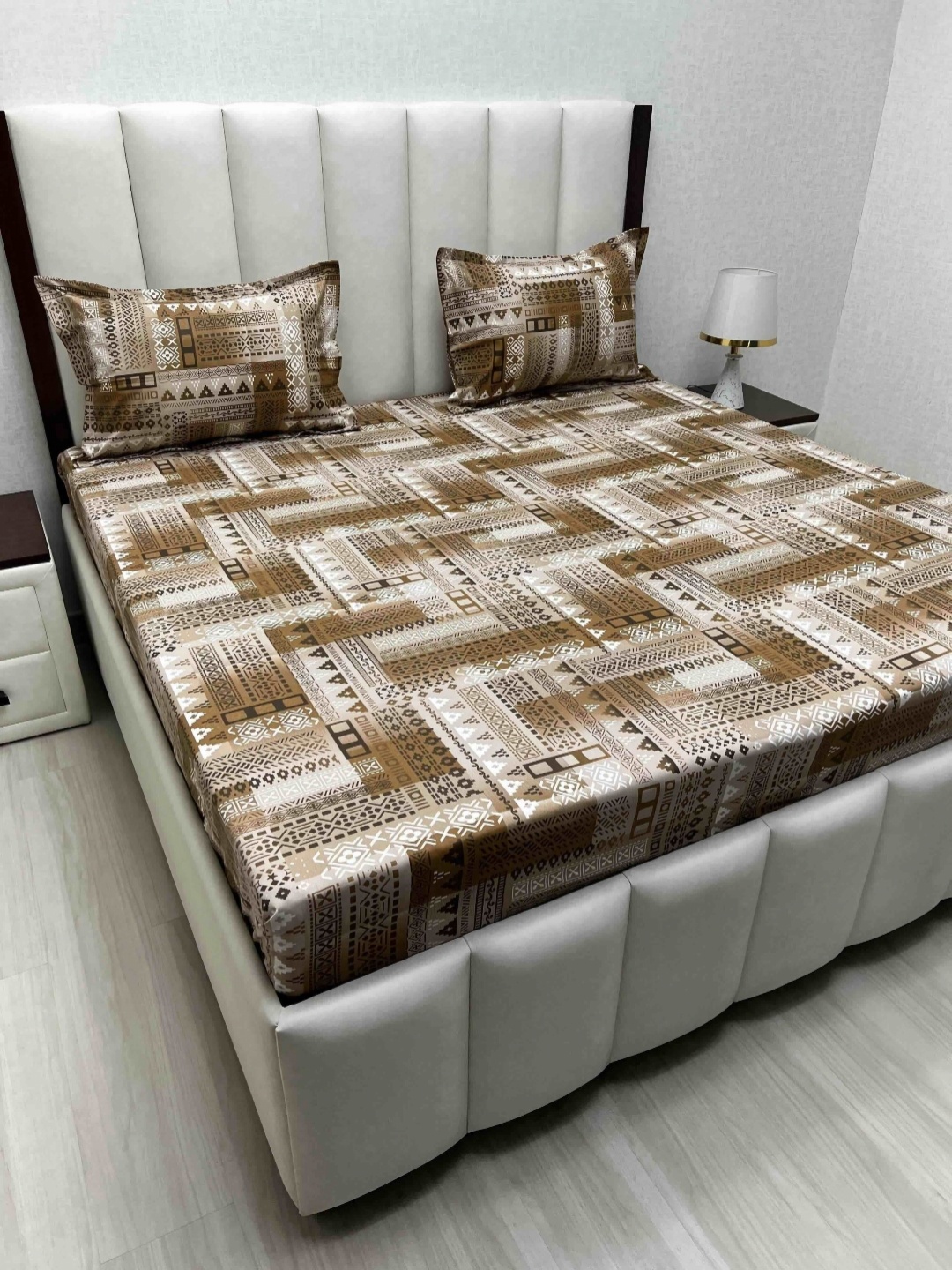 

Pure Decor Velar Fur Sib Brown Printed Pure Cotton 220TC King Bedsheet Sets 2.74m x 2.74m