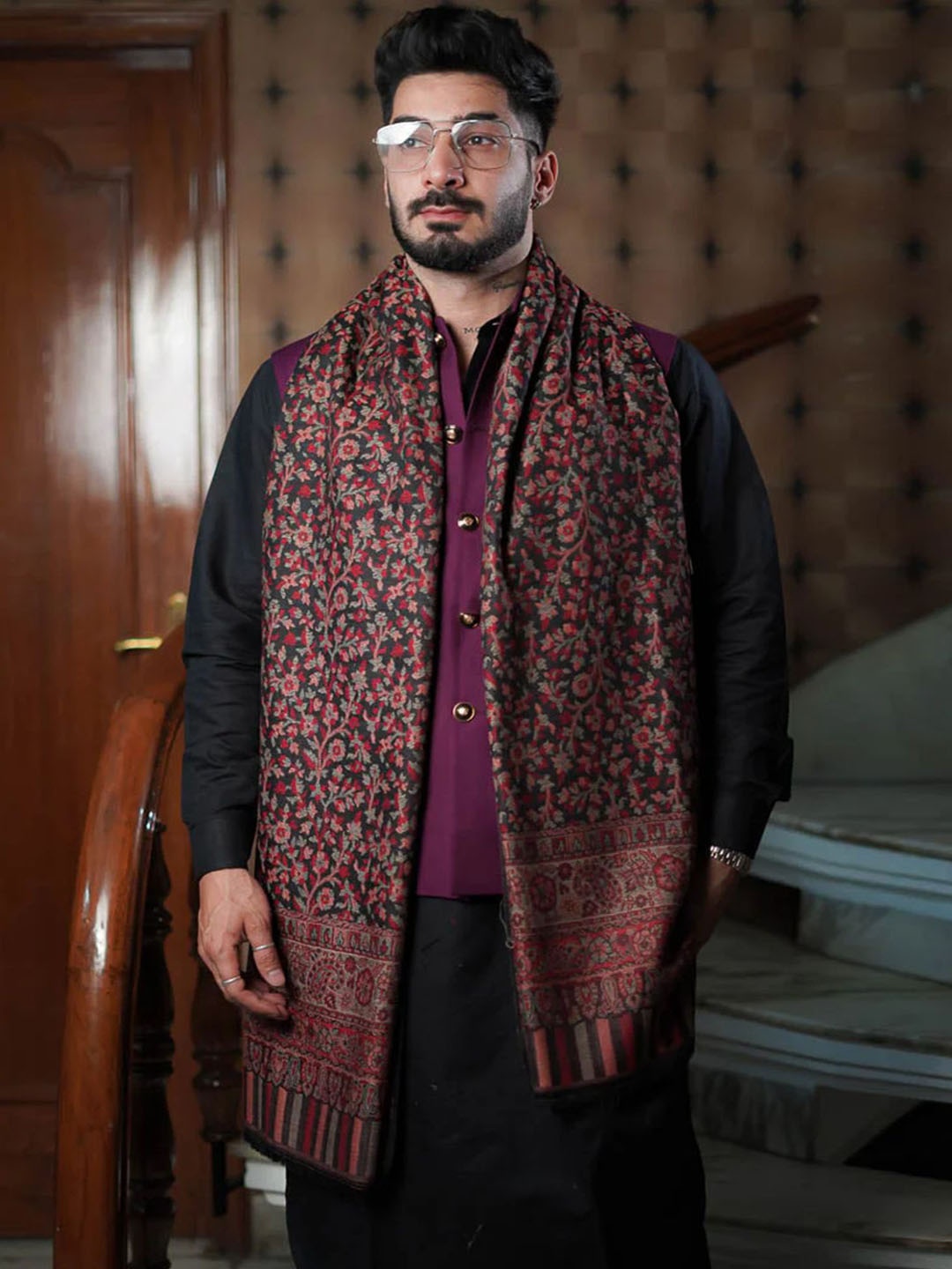 

THE SHAWL STUDIO Men Floral Woven Design Woolen Shawl, Black