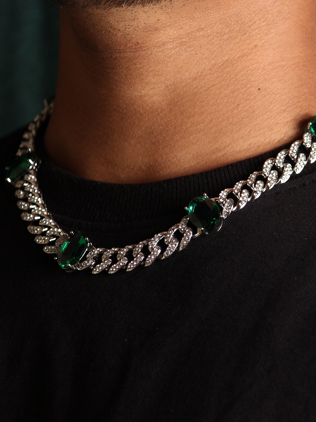 

LOCAL PITARA Men Stainless Steel Rhodium-Plated Emerald & CZ Studded Minimal Chain, Silver