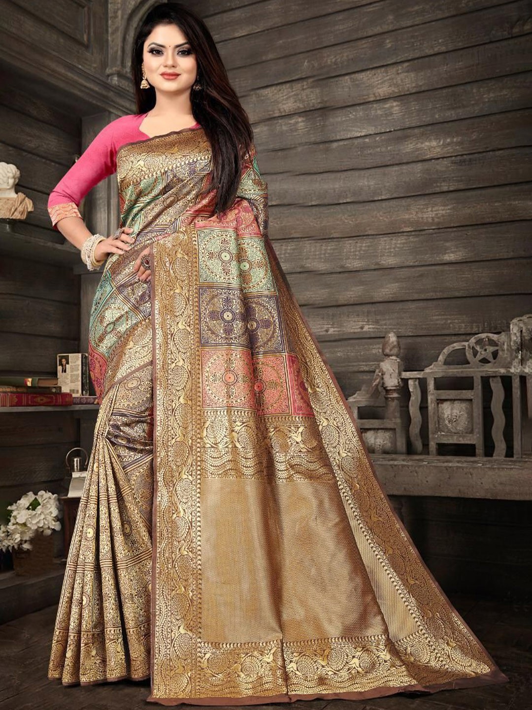 

APNISHA Woven Design Zari Pure Silk Banarasi Saree, Gold