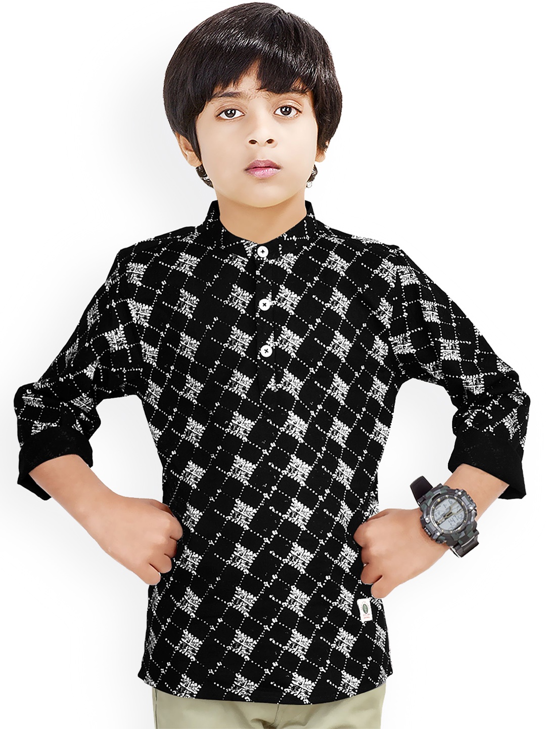

MADE IN THE SHADE Boys Geometric Printed Band Collar Pue Cotton Straight Kurtas, Black