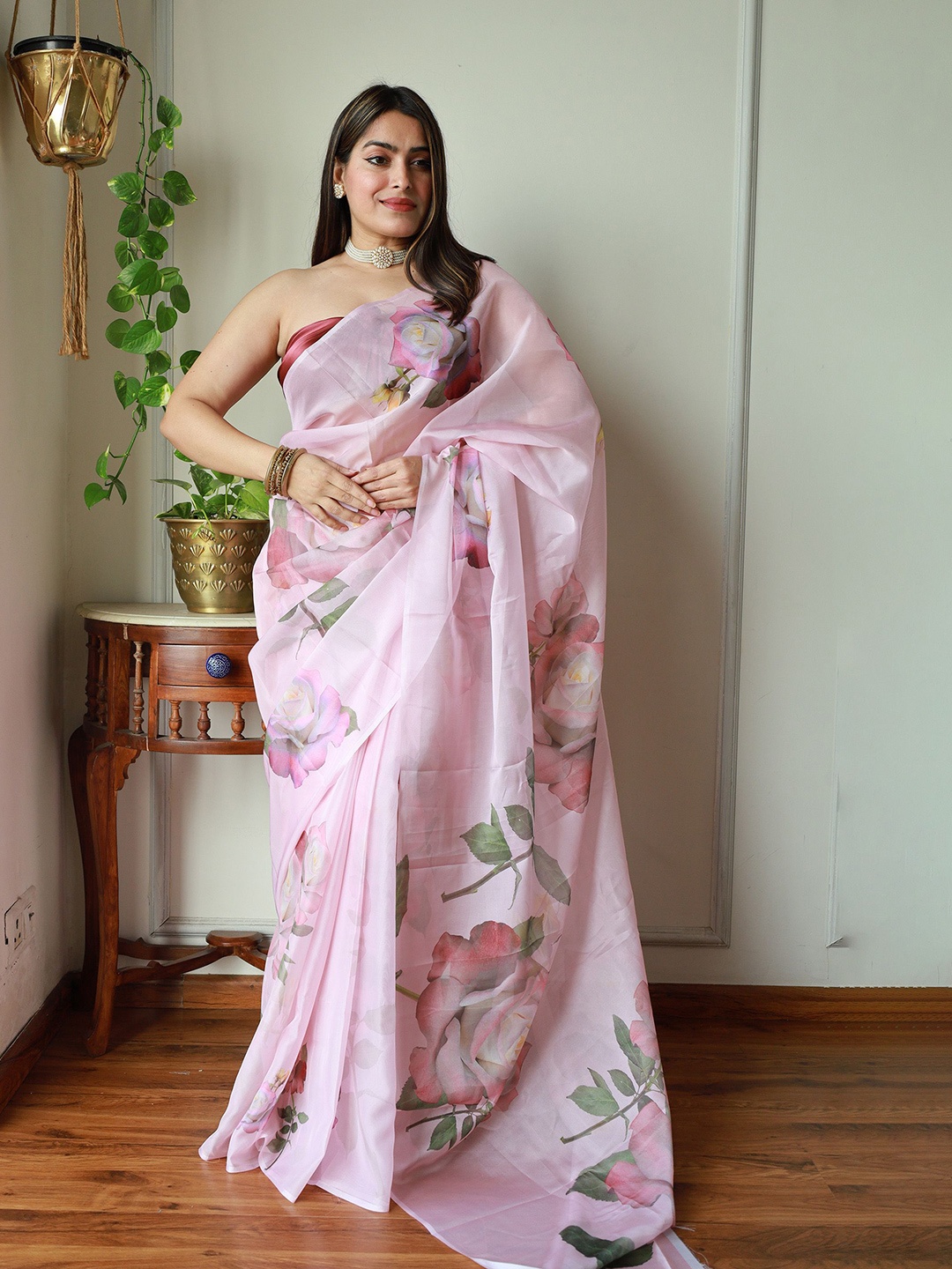 

Anouk Floral Organza Saree, Pink