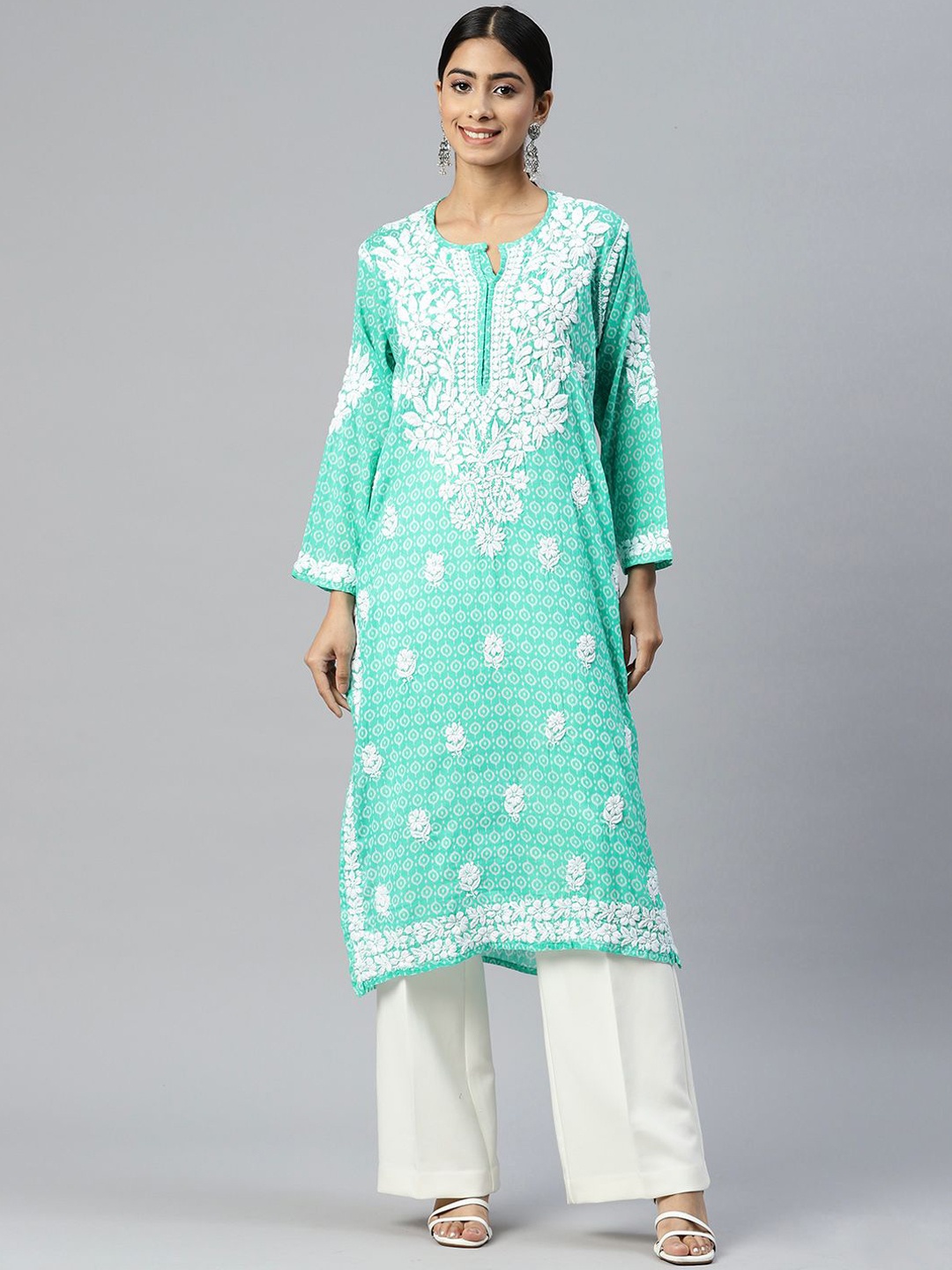 

PARAMOUNT CHIKAN Floral Printed Notch-Neck Lucknowi Chikankari Cotton Straight Kurta, Sea green