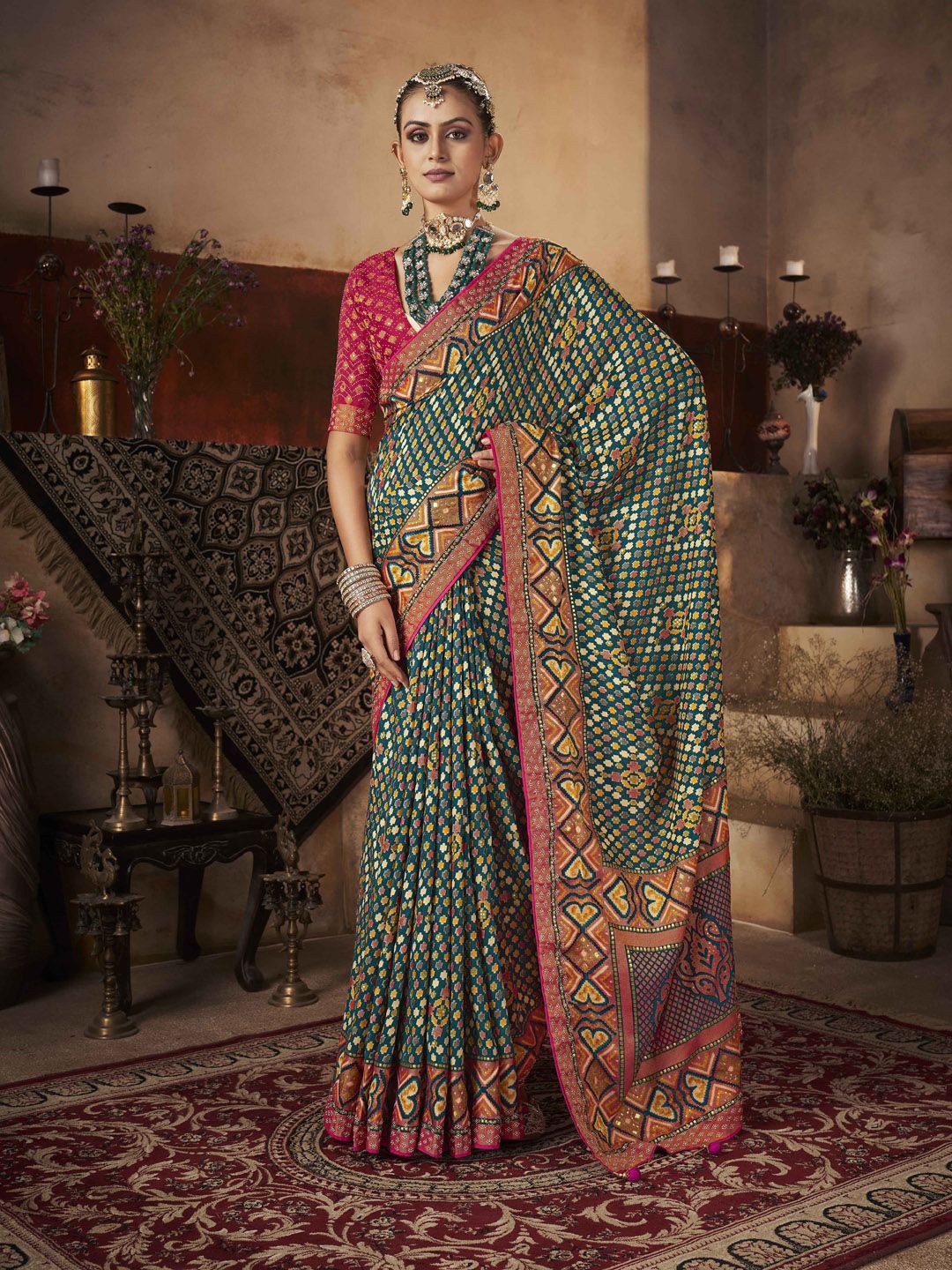 

Meena Bazaar Ethnic Motifs Printed Saree, Teal