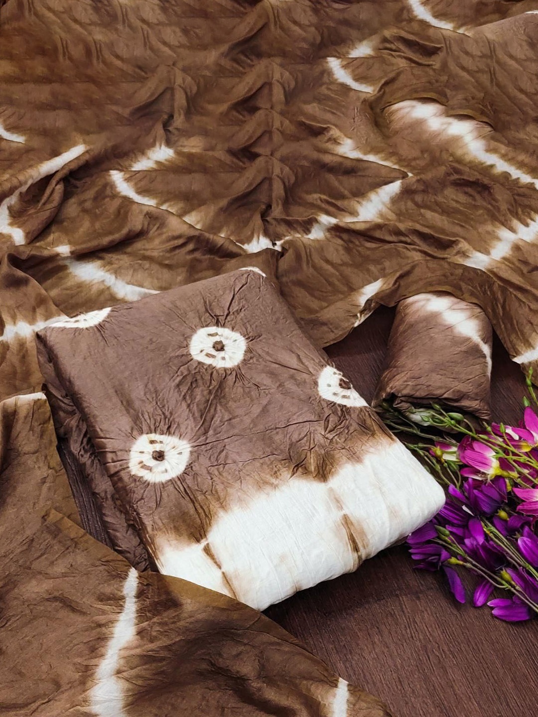 

HMP Fashion Dyed Bandhani Printed Dyed Unstitched Dress Material, Brown