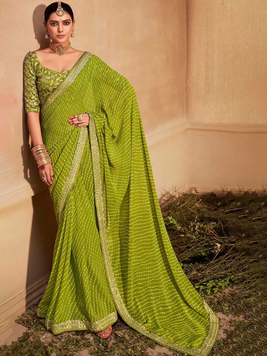 

DIVASTRI Leheriya Embroidered Poly Georgette Saree, Green