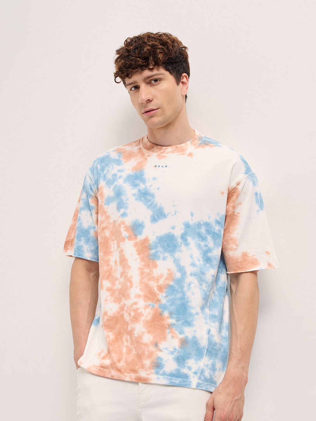 

THE BEAR HOUSE Men Dyed Round Neck Cotton Oversized T-shirt, Off white