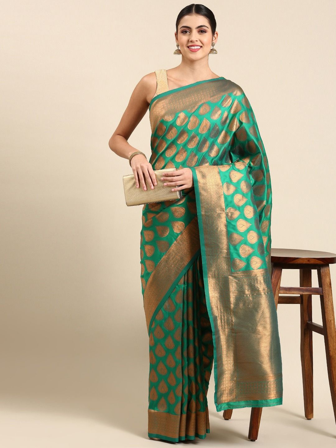 

DIVASTRI Woven Design Zari Silk Blend Banarasi Saree, Teal