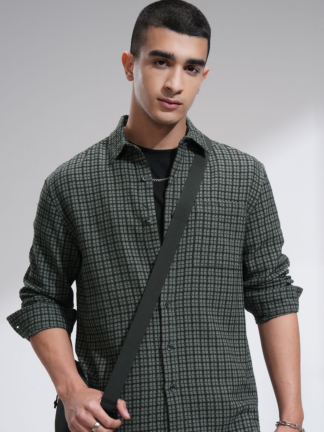 

HIGHLANDER Men Checked Relaxed Shirt, Green