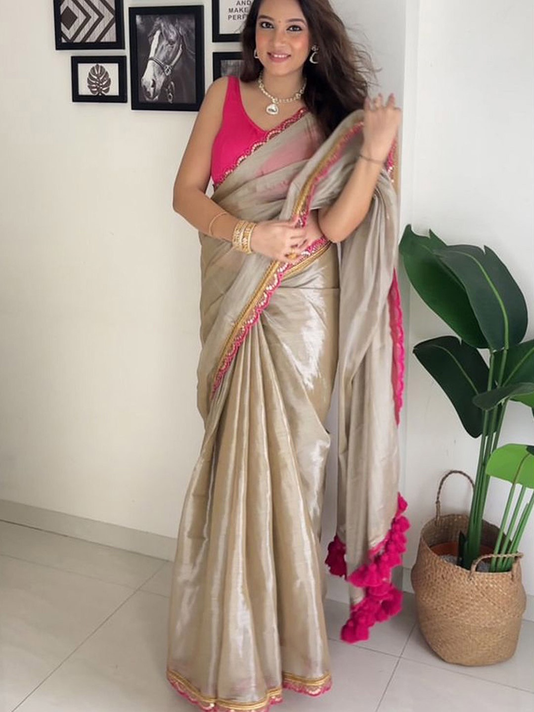 

Divyadham Textiles Women Zari Tissue Tussar Saree, Gold