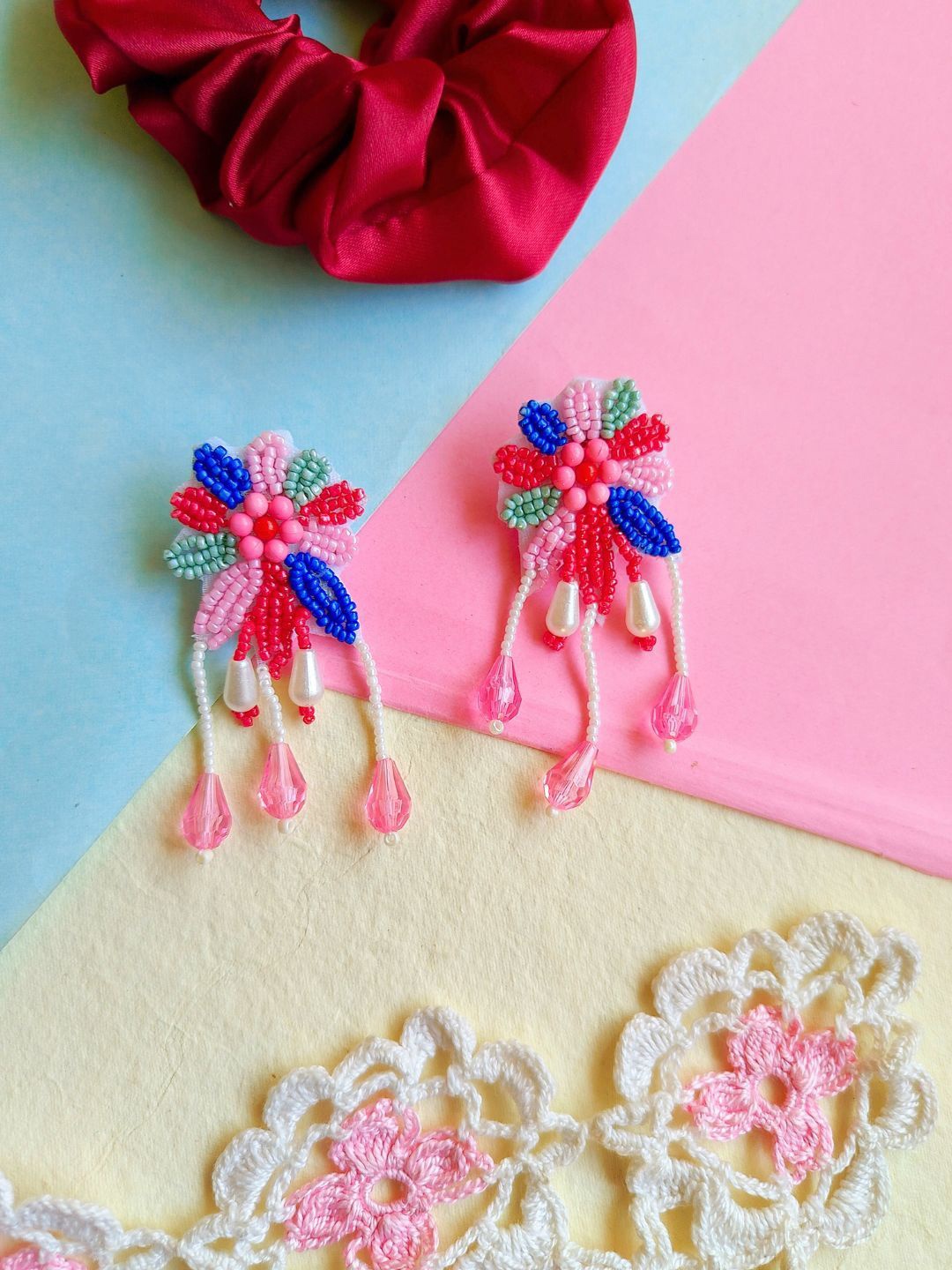 

Sangria Artficial Beaded Floral Shaped Drop Earrings, Pink