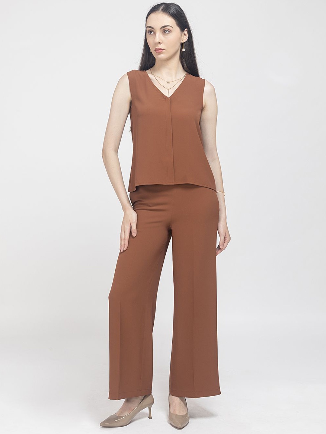 

D'Almirah V-Neck Top With Trouser, Coffee brown