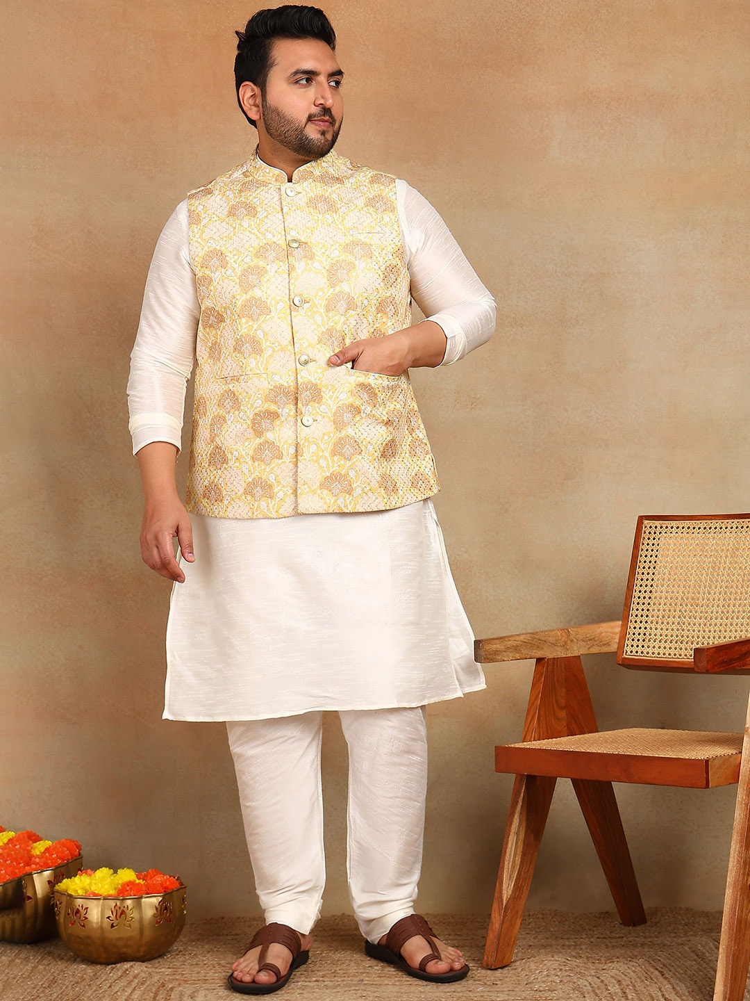 

Sztori Woven Brocade Nehru Jacket, Cream