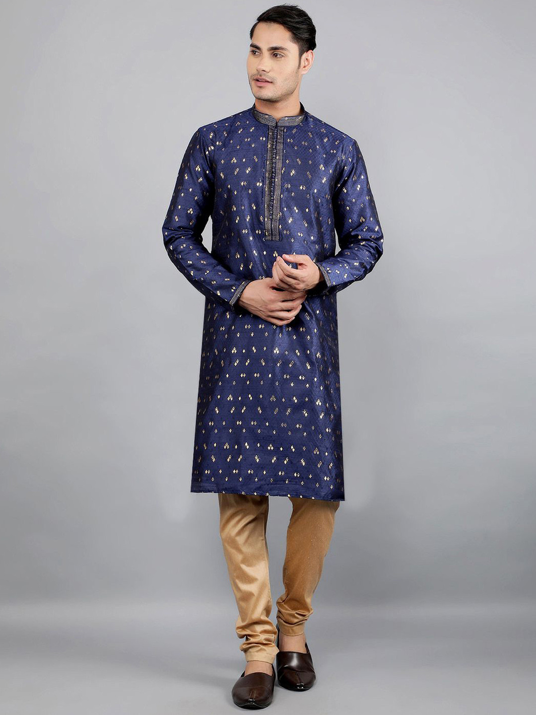 

Manish Creations Geometric Woven Design Mandarin Collar Jacquard Kurta With Churidar, Navy blue