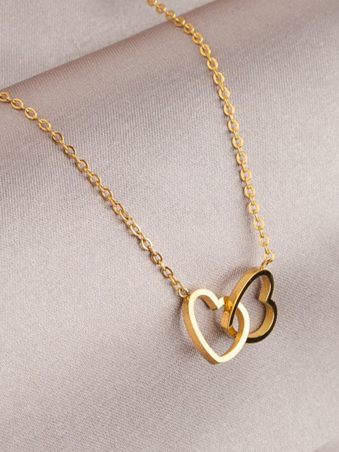 

BEYTER Stainless Steel Interlocked Heart Pendant With Chain, Gold