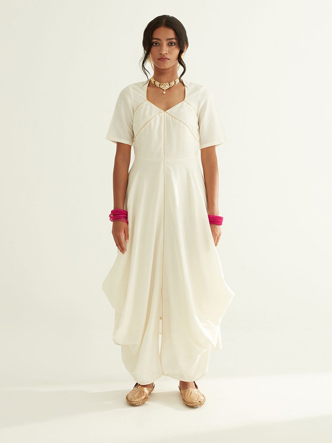 

Abhishti Banarasi Flared Cowl Dress With Golden Highlights, White