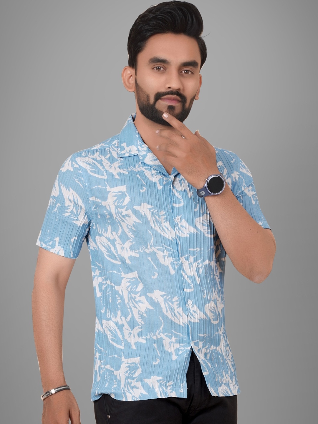 

Metronaut Men Regular Fit Cuban Collar Floral Printed Cotton Casual Shirt, Blue