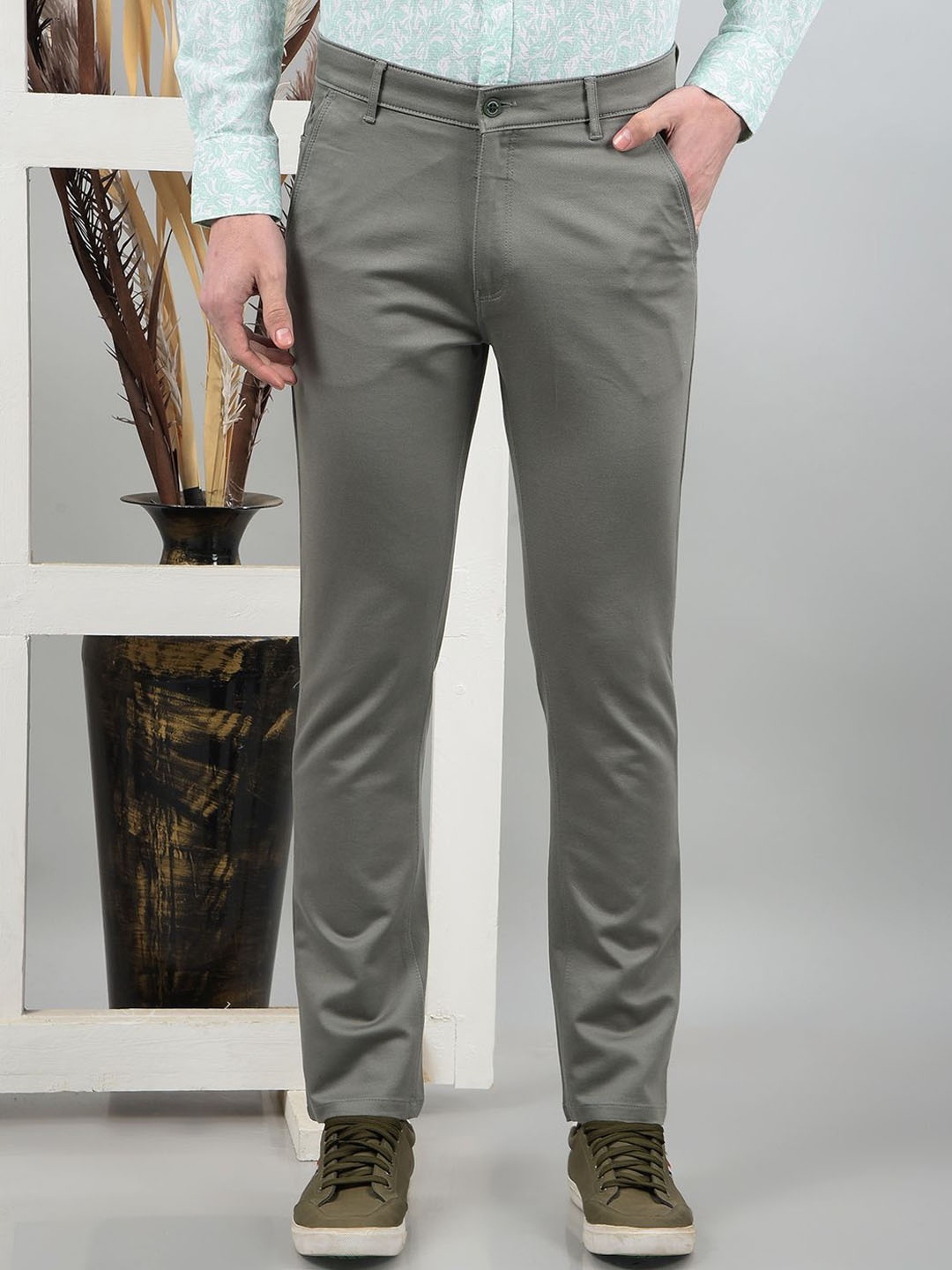 

Crimsoune Club Men Smart Slim Fit Mid-Rise Chinos Trousers, Grey