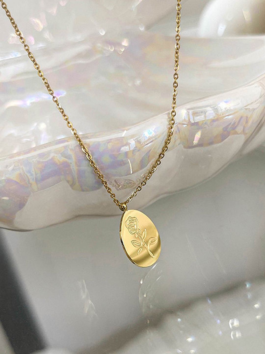 

BEYTER Gold-Plated Stainless Steel Oval Rose Charm Pendant With Chain