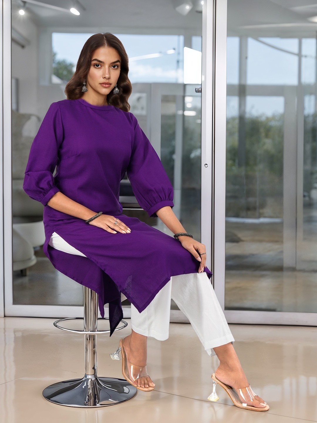 

Sangria Women Puff Sleeves Kurta, Purple